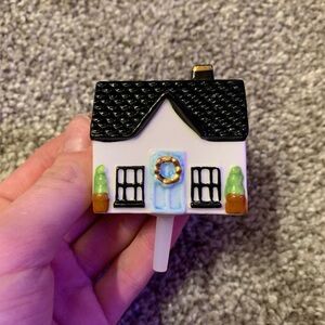 Charming Black and White Ceramic Nora Fleming House 🏠